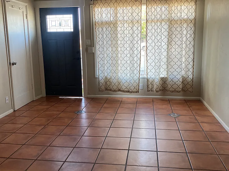 204 Santa Ysabel Ave #A — Photo 4