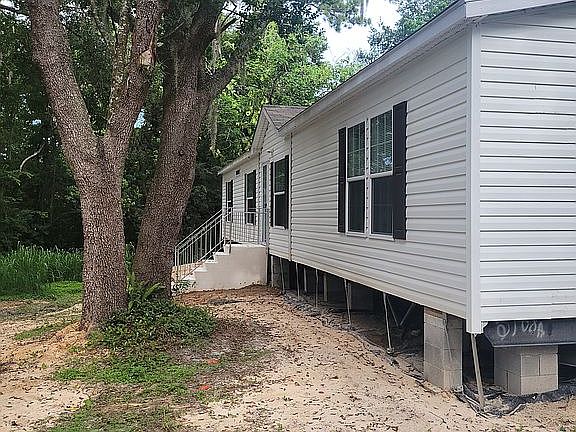 2nd image of 1432 Easton Way