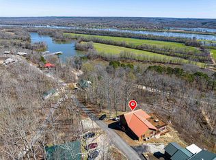 2640 Ridgeway Dr, Sugar Tree, TN 38380