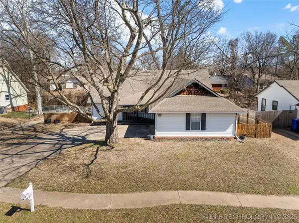 5205 S Lions Ave, Broken Arrow, OK 74011