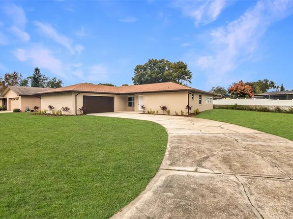 913 S HERON CIRCLE, WINTER HAVEN, FL 33884