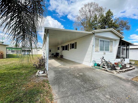 2nd image of 3903 Sunnybrook Ln