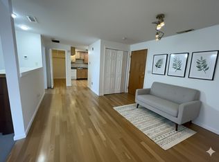 34 Newhall St APT 307, Lowell, MA 01852