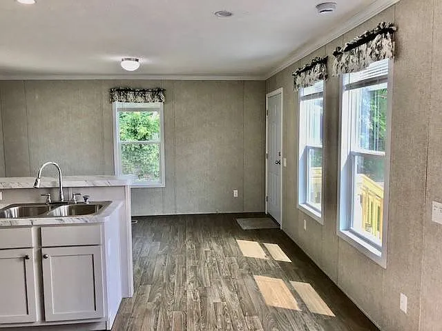8001 Hamilton Ave #99 — Photo 14