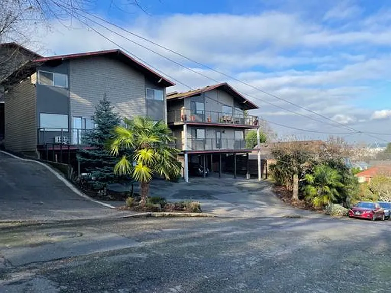 #230-Mountain View Village — Photo 1