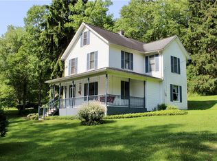 226 McElhoes Rd, Home, PA 15747