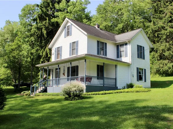 226 McElhoes Rd E, Home, PA 15747