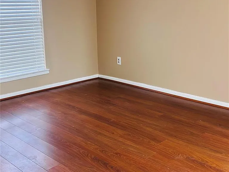 8343 Sterlingshire St — Photo 6