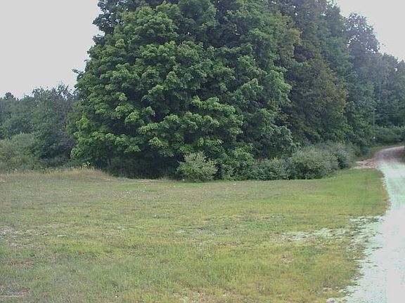 2nd image of Stoney Ln #T-3a