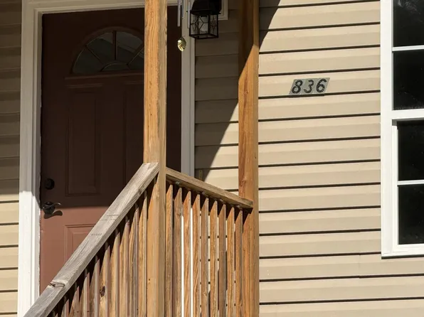 836 Durwood Dr, Fayetteville, NC 28311