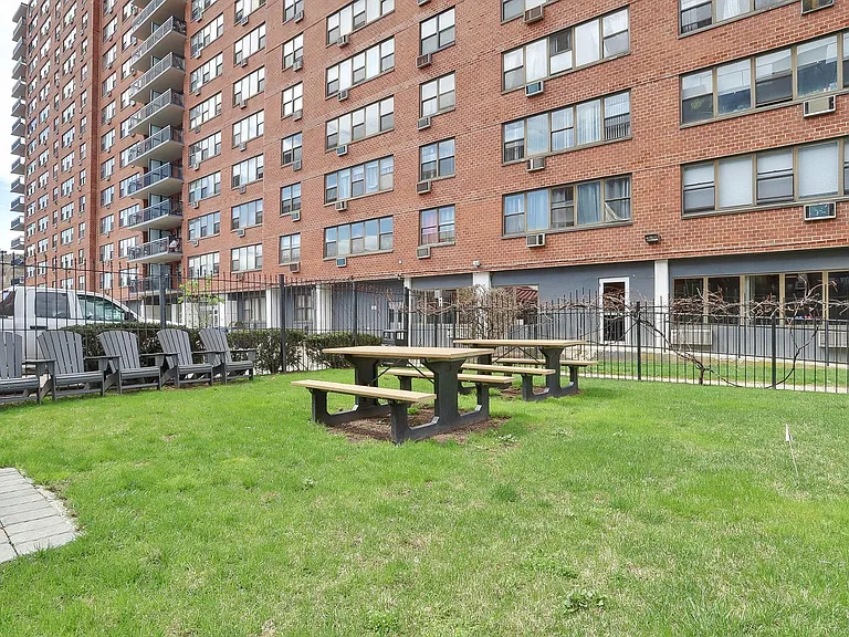 500 Central Ave #610 — Photo 16