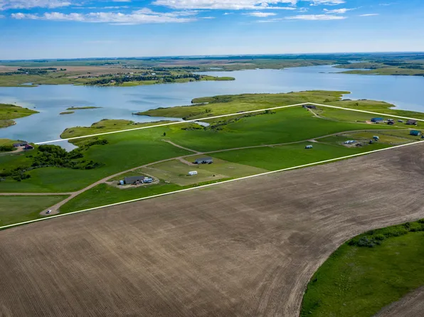 L10-B1 Dakota Point, Garrison, ND 58540