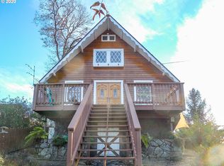 231 NE Main St, Winston, OR 97496