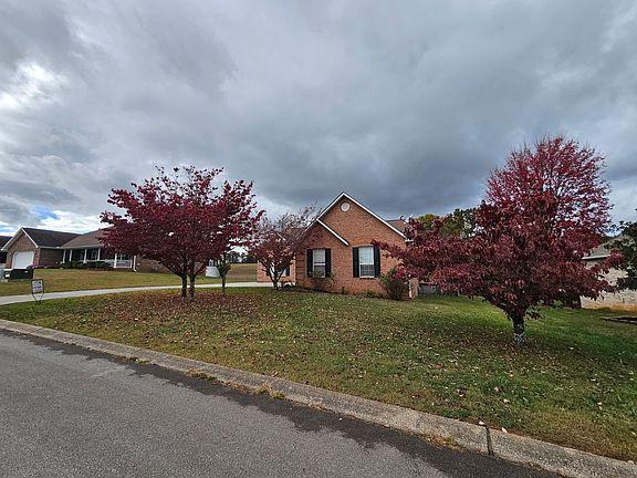 2nd image of 1517 Crestridge Dr