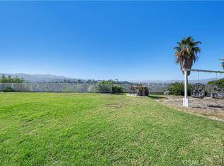 4033 Cody Rd, Sherman Oaks, CA 91403