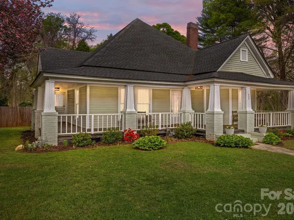 803 3rd St, Spencer, NC 28159