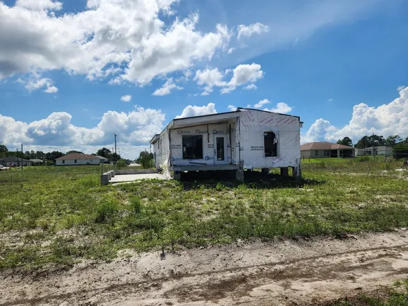 3213 Vera Ct, Lehigh Acres, FL 33976