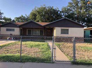 1124 Ortega St, Carlsbad, NM 88220