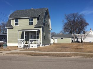 107 Lincoln Ave NE, Fertile, MN 56540