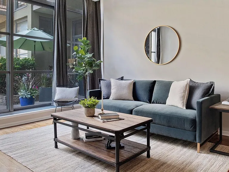 900 N Kingsbury St #751 — Photo 3