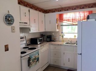 4C Kingsland Ct, Charlestown, RI 02813