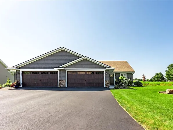 1879 Willow Creek Parkway, Chippewa Falls, WI 54729