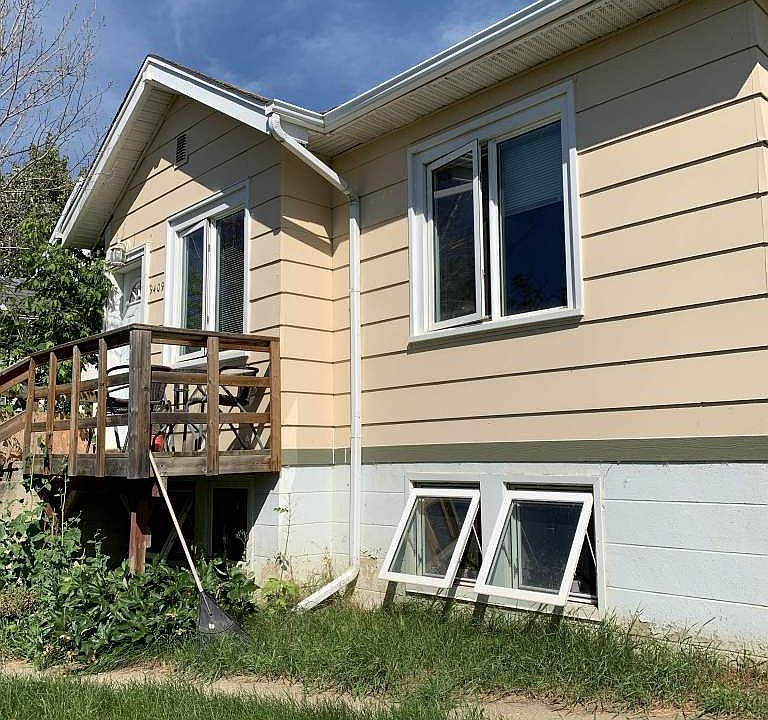 1st image of 9409 98th St