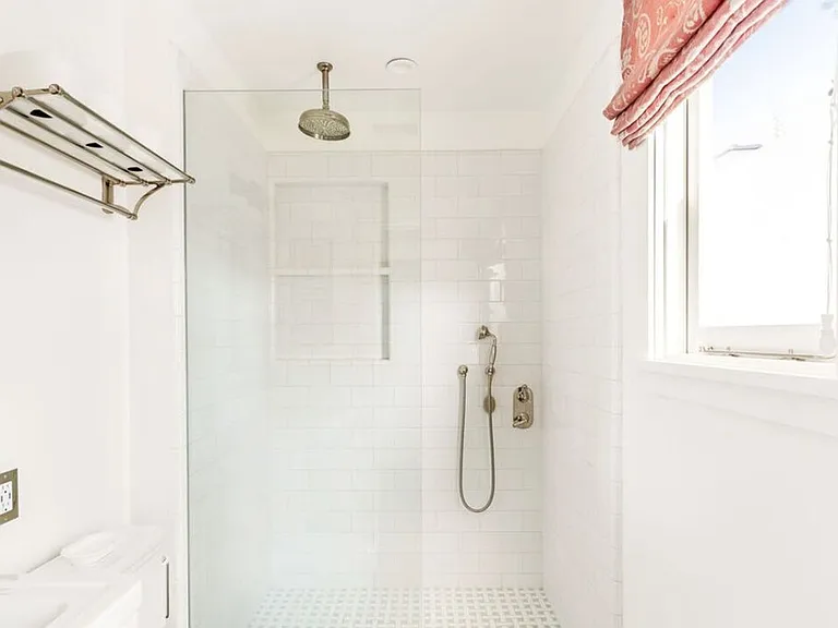 1711 Linden Ave — Photo 17