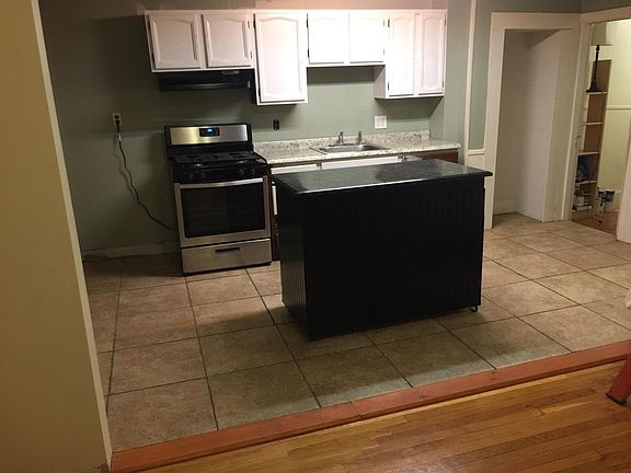 3rd image of 36 Arlington St #1