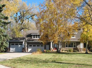 4905 Chestnut St, Grand Forks, ND 58201