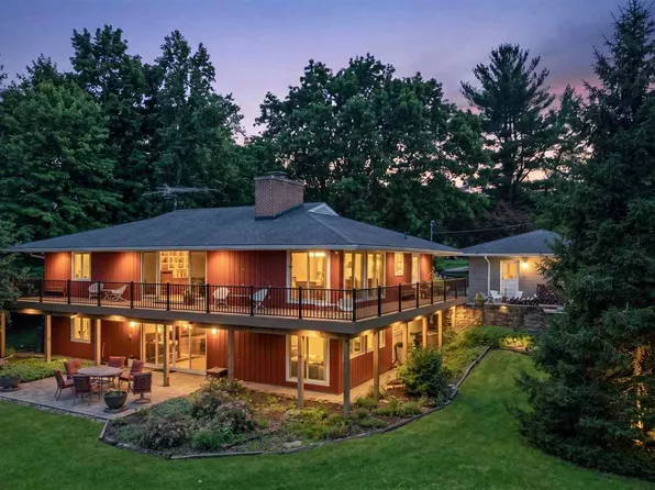6191 Lookout Rd, Brookville, IN 47012