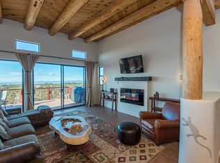 86 La Ventana, Santa Fe, NM 87508