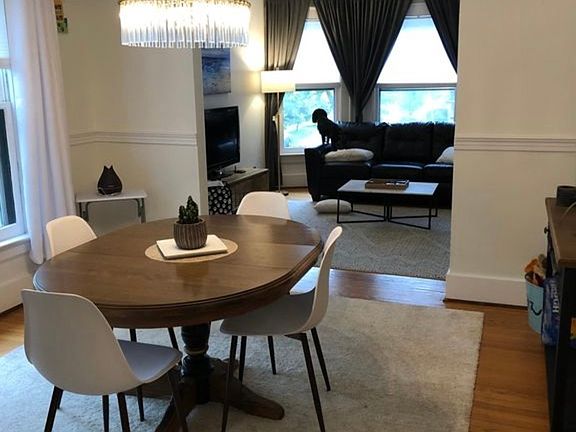 3rd image of 240 Anderson Pl #2
