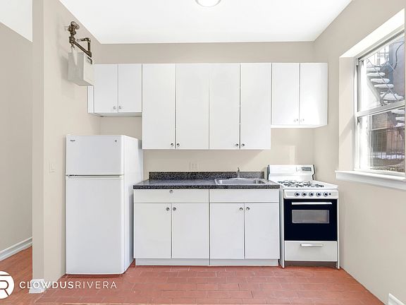 4th image of 324 W 96th St APT 5D