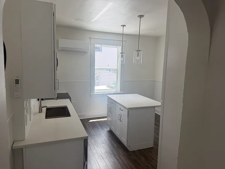 14 Downey Ave #1 — Photo 5