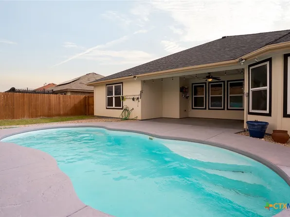 2111 Golden Eagle Dr, Killeen, TX 76549