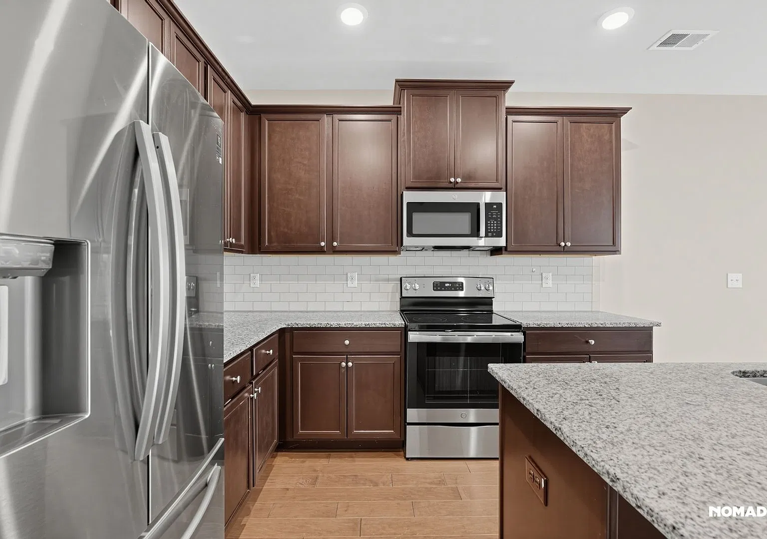 Charming 3BR Townhome in Lithonia — Photo 4