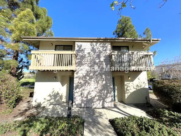 2975 Rockview Pl APT 1, San Luis Obispo, CA 93401