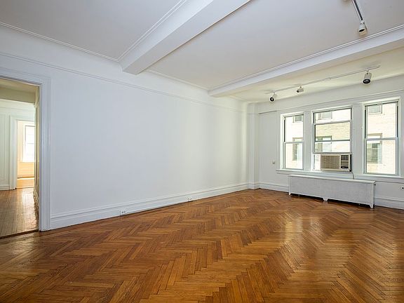 2nd image of 250 W 94th St #4F