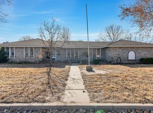 2245 W 18th St N, Wichita, KS 67203
