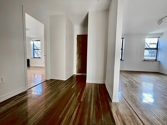 Rented by Corcoran | media 15