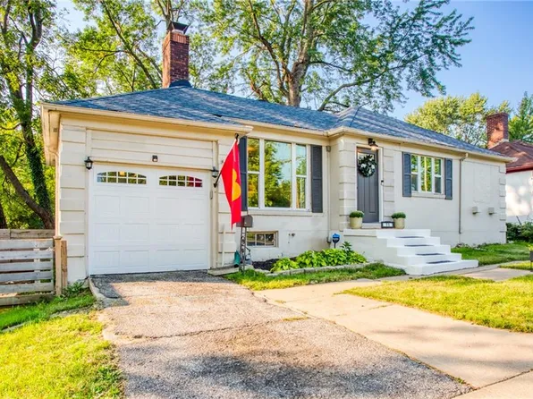 11 E 85th St, Kansas City, MO 64114