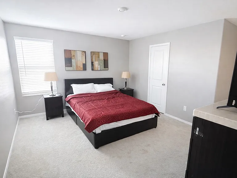 1713 Claireborne Ct — Photo 7