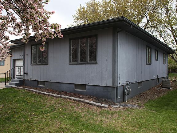 4th image of 3326 G Ave