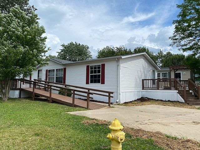 1st image of 225 Pebble Creek Dr #245