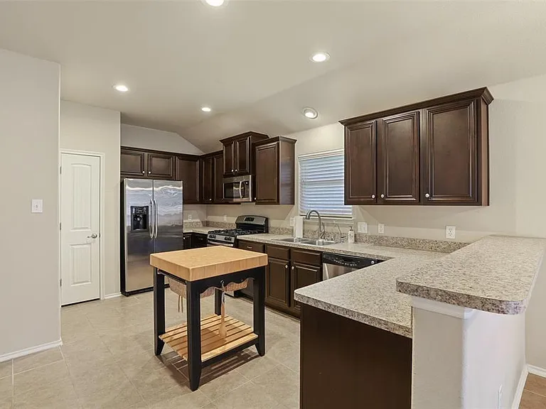 2404 Slalom Dr — Photo 48
