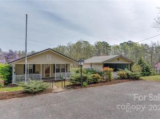 301 Walker St, Columbus, NC 28722