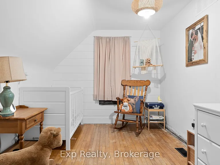 297 Victoria Ave #A — Photo 13