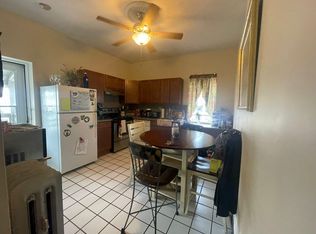 136 Elm St #6, Worcester, MA 01609