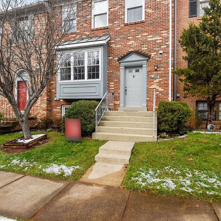 1st image of 3962 Rosebay Ct
